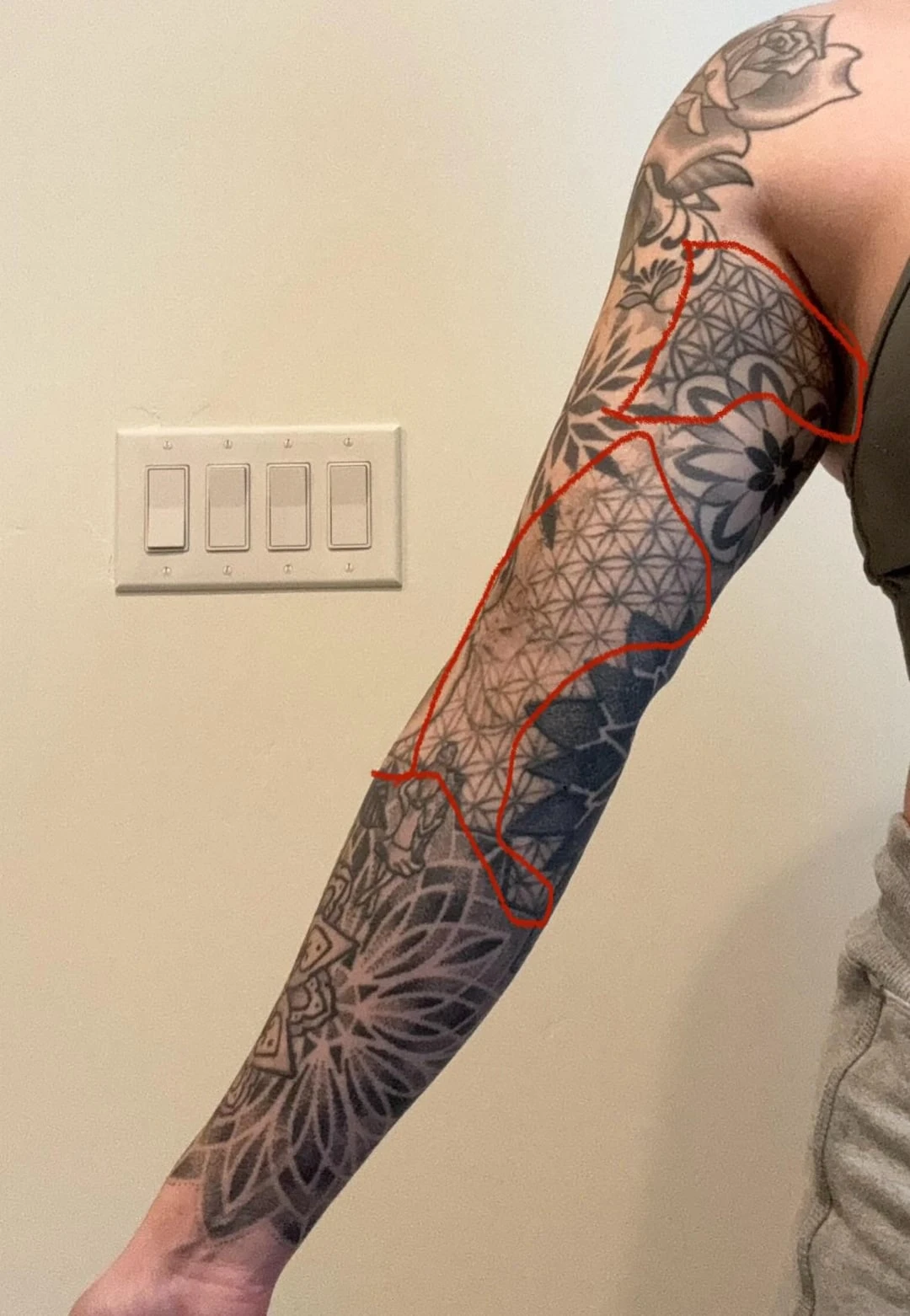 black and red tattoo after 6 sessions